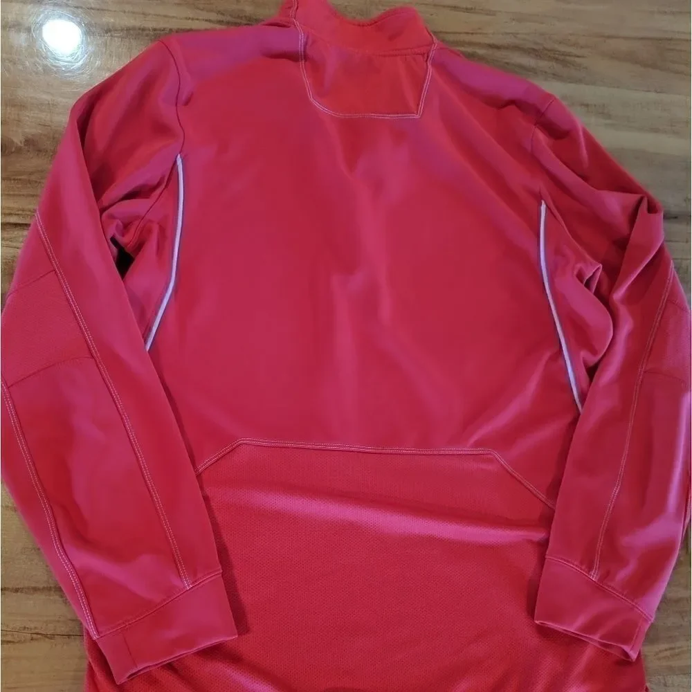 Nike quarter zip dri fit red small